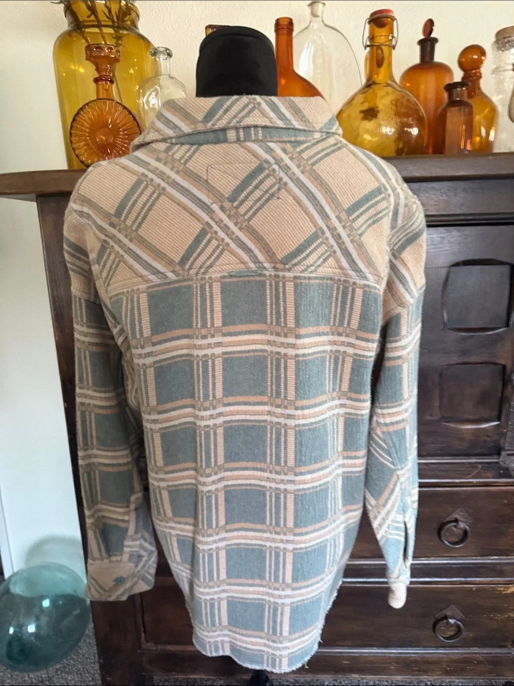 We The Free Arizona Sky Jacquard Plaid Shirt - Picture 8 of 12